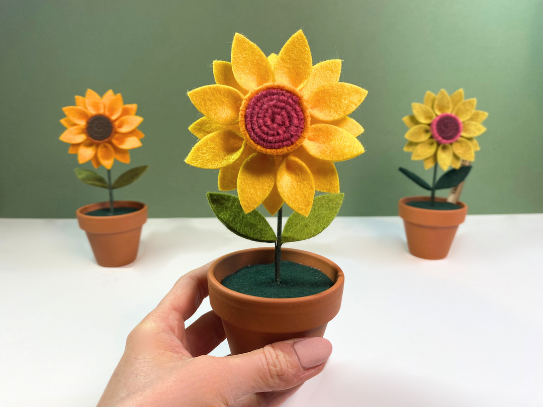 Felt sunflower mini pot plant