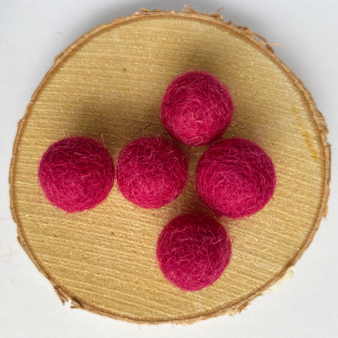 Felt Balls: Garnet