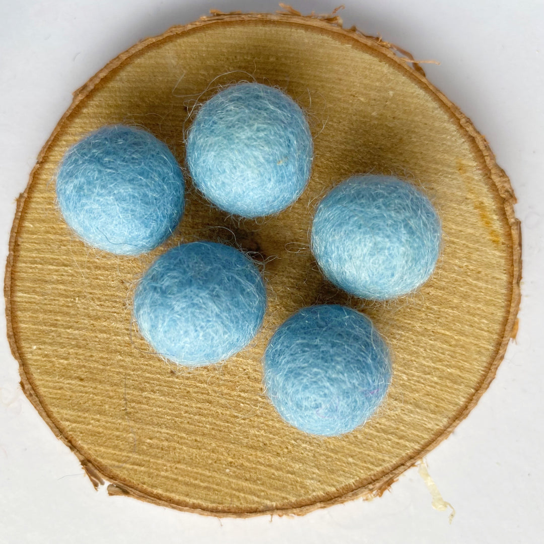 Felt Balls: Light Blue