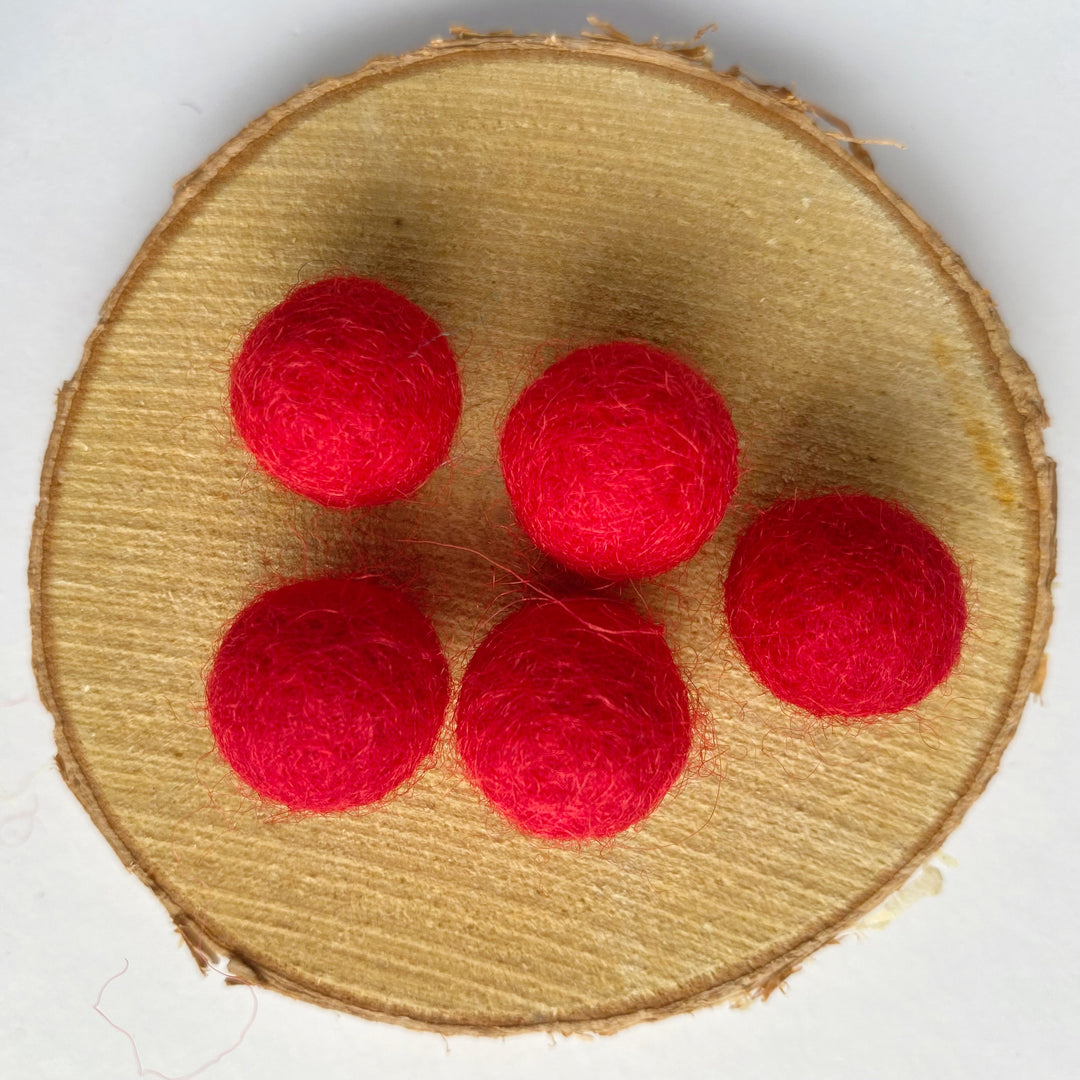 Felt Balls: Red
