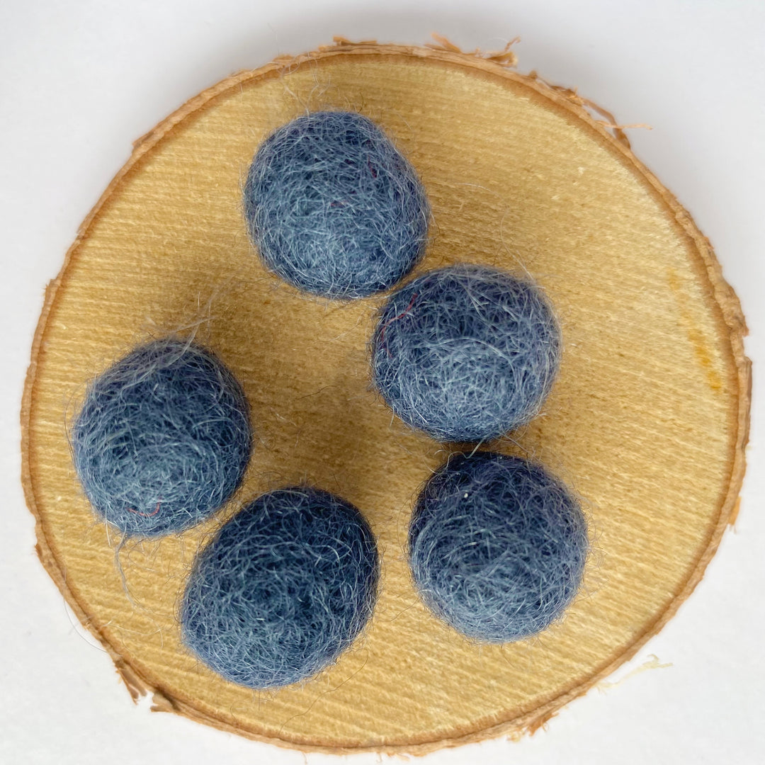 Felt Balls: Charcoal