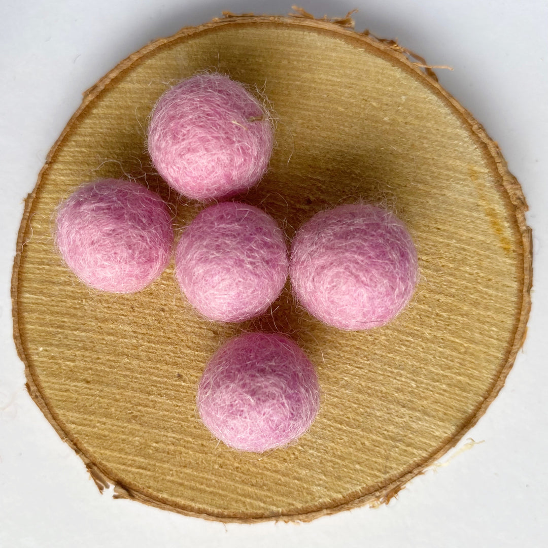 Felt Balls: Light Pastel Purple