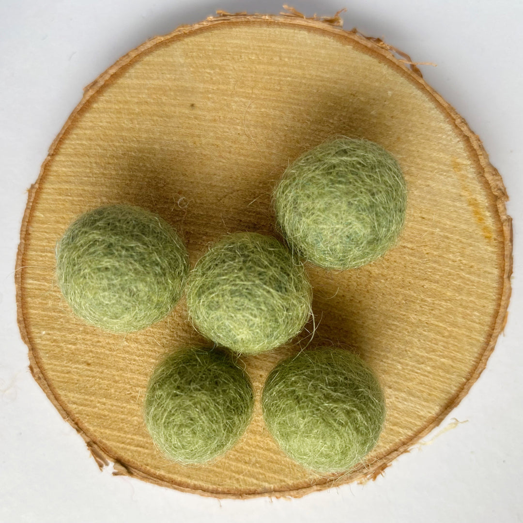 Felt Balls: Pistachio Green