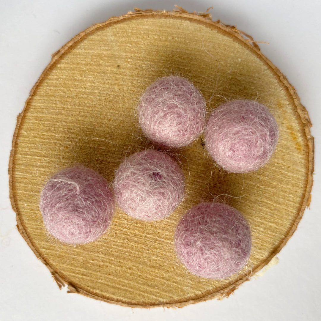 Felt Balls: Thistle Purple