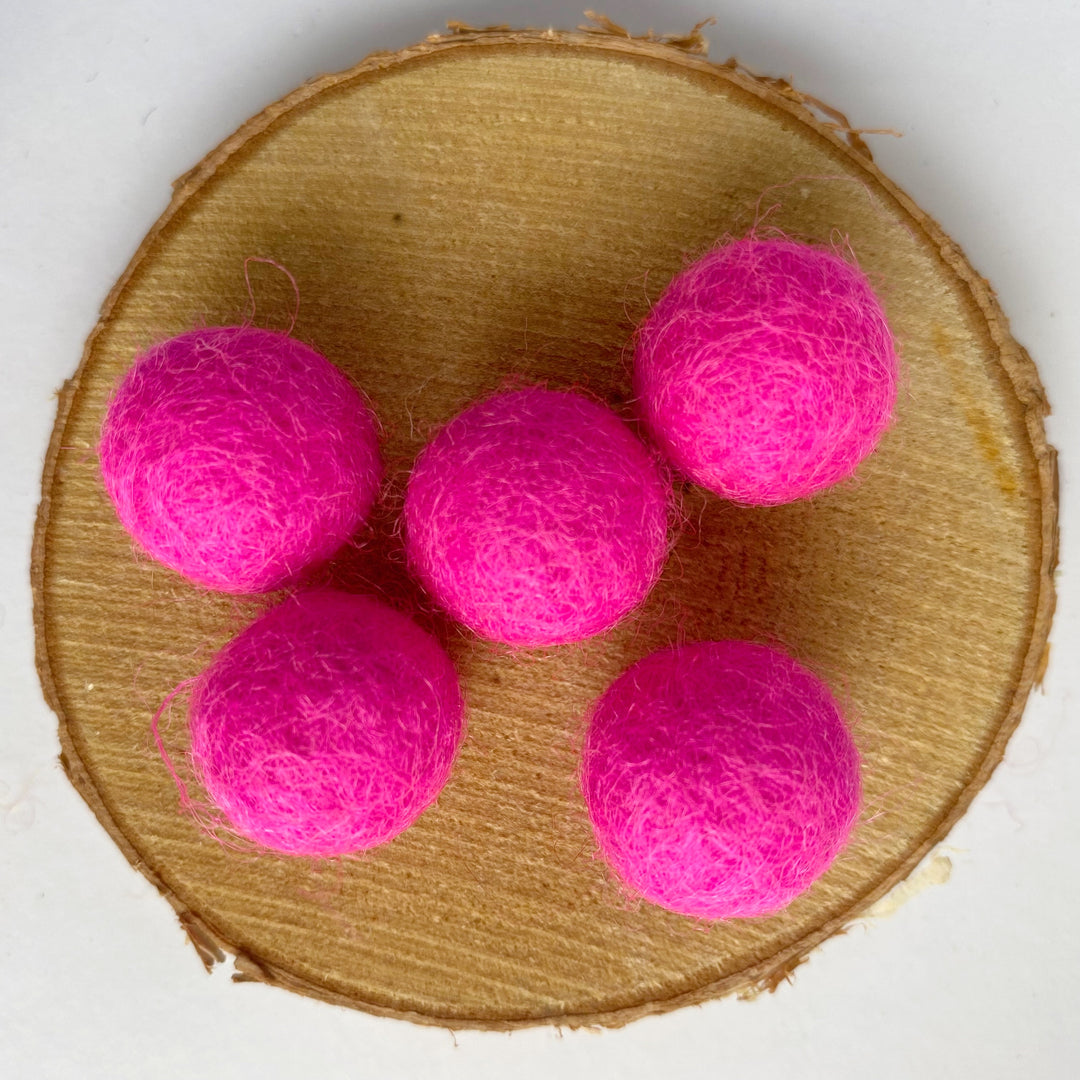 Felt Balls: Hot Pink