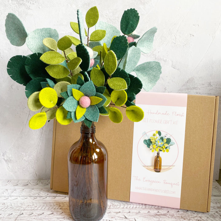 The Evergreen Bouquet craft kit