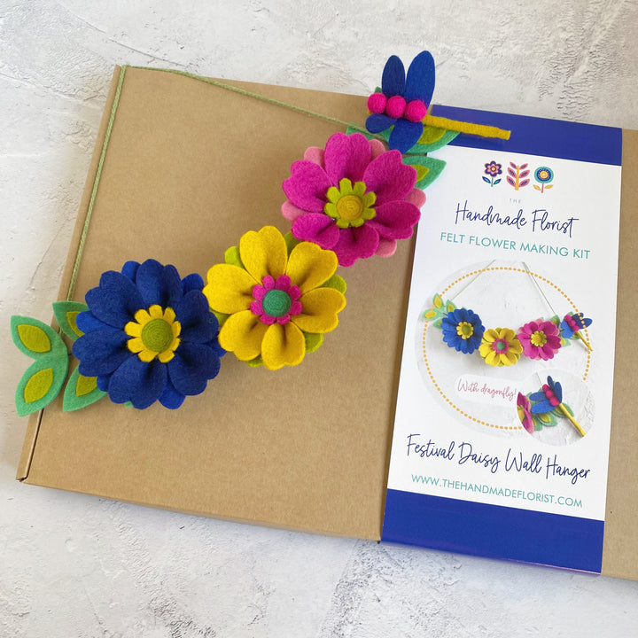 Festival Daisy Wall Hanger craft kit