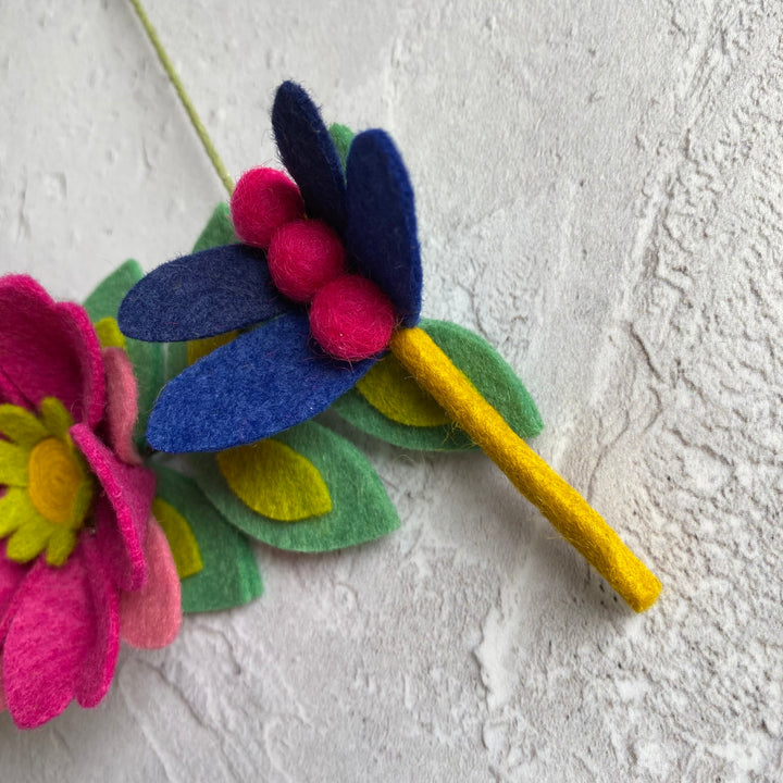 Festival Daisy Wall Hanger craft kit