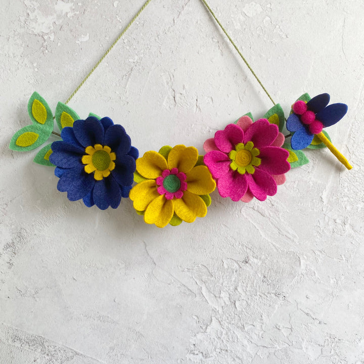 Festival Daisy Wall Hanger craft kit