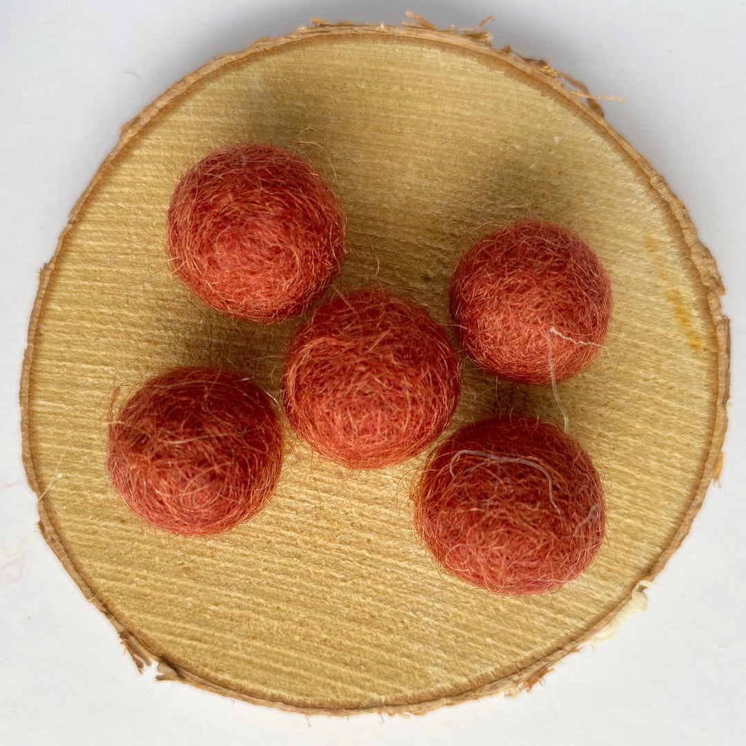 Felt Balls: Chestnut Red