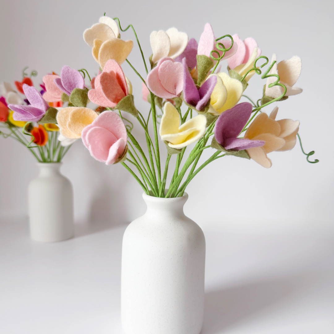 Felt flower sweet peas craft kit in pastel colours