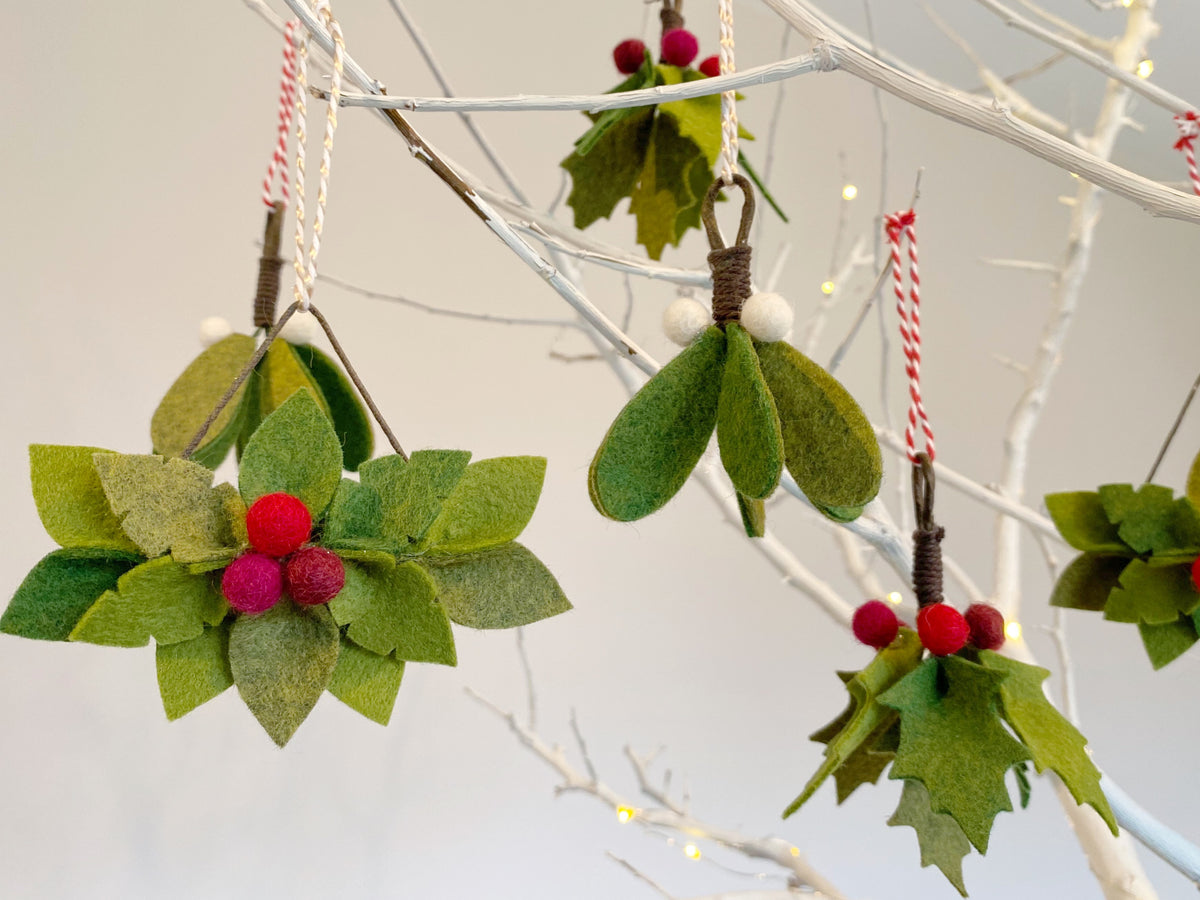 The Handmade Florist woodland wonders festive Christmas decorations set