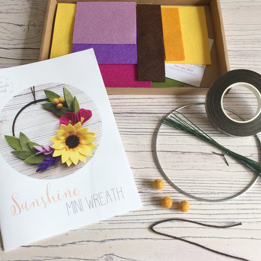 Sunshine Mini Wreath craft kit